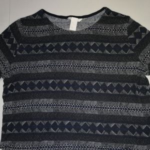 H&M long sleeve patterned shirt
